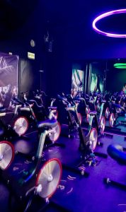 Why SpinBoss Casino Feels Like a Local Spot, Not a Global One